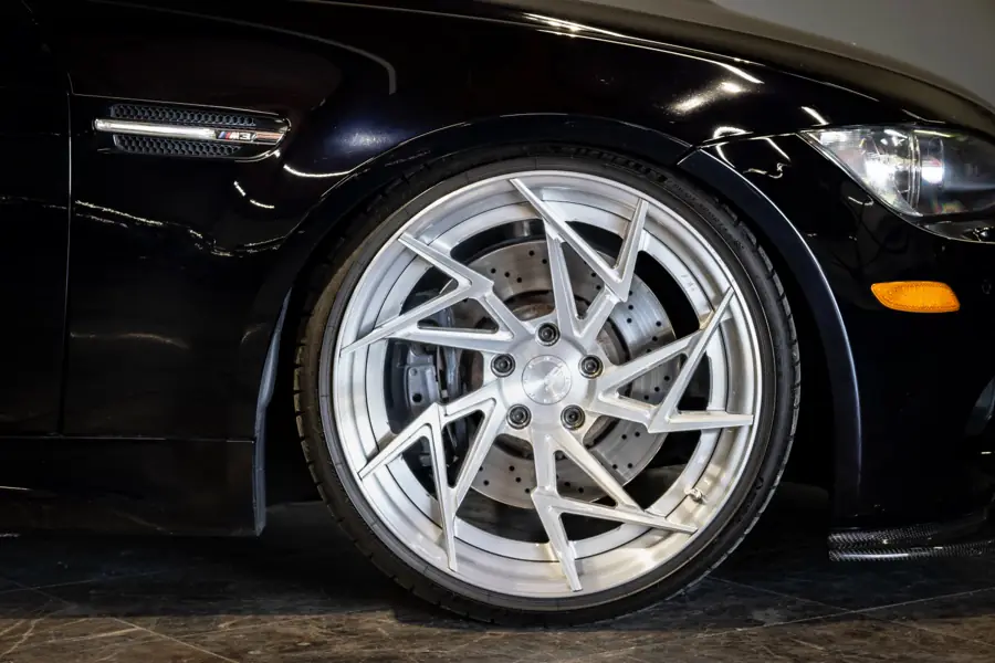 E92 M3に装着された鍛造ホイール